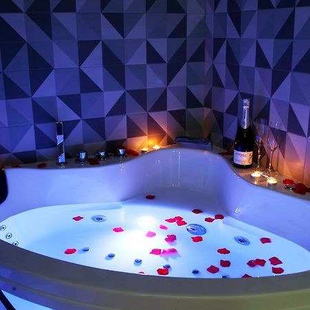 Apartamentos Las Trece Llaves Jacuzzi Bajo Reserva Mérida Eksteriør billede