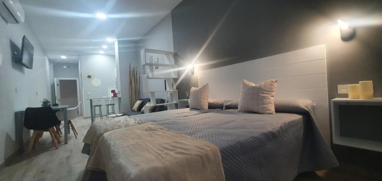 Apartamentos Las Trece Llaves Jacuzzi Bajo Reserva Mérida Eksteriør billede