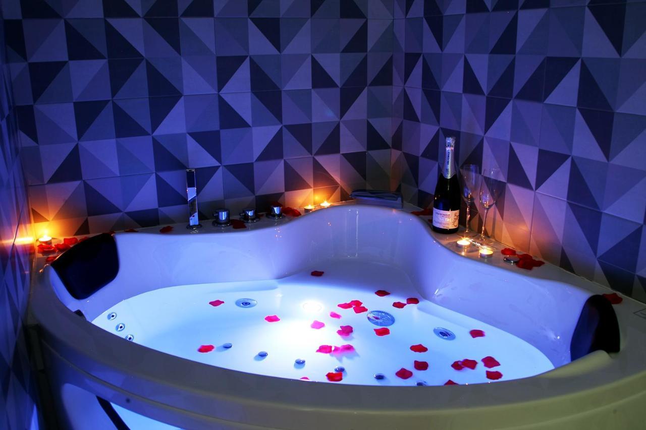Apartamentos Las Trece Llaves Jacuzzi Bajo Reserva Mérida Eksteriør billede