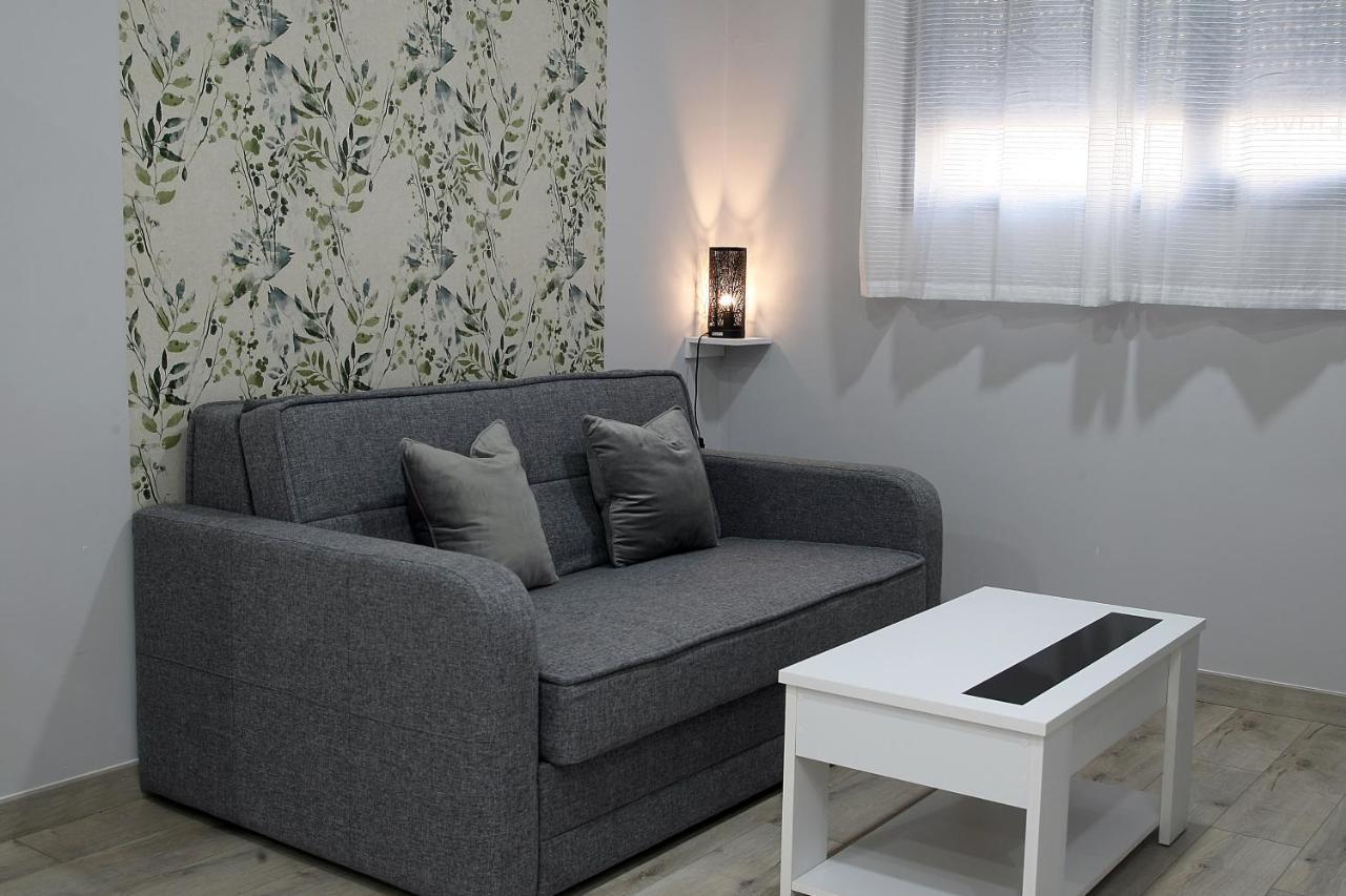 Apartamentos Las Trece Llaves Jacuzzi Bajo Reserva Mérida Eksteriør billede