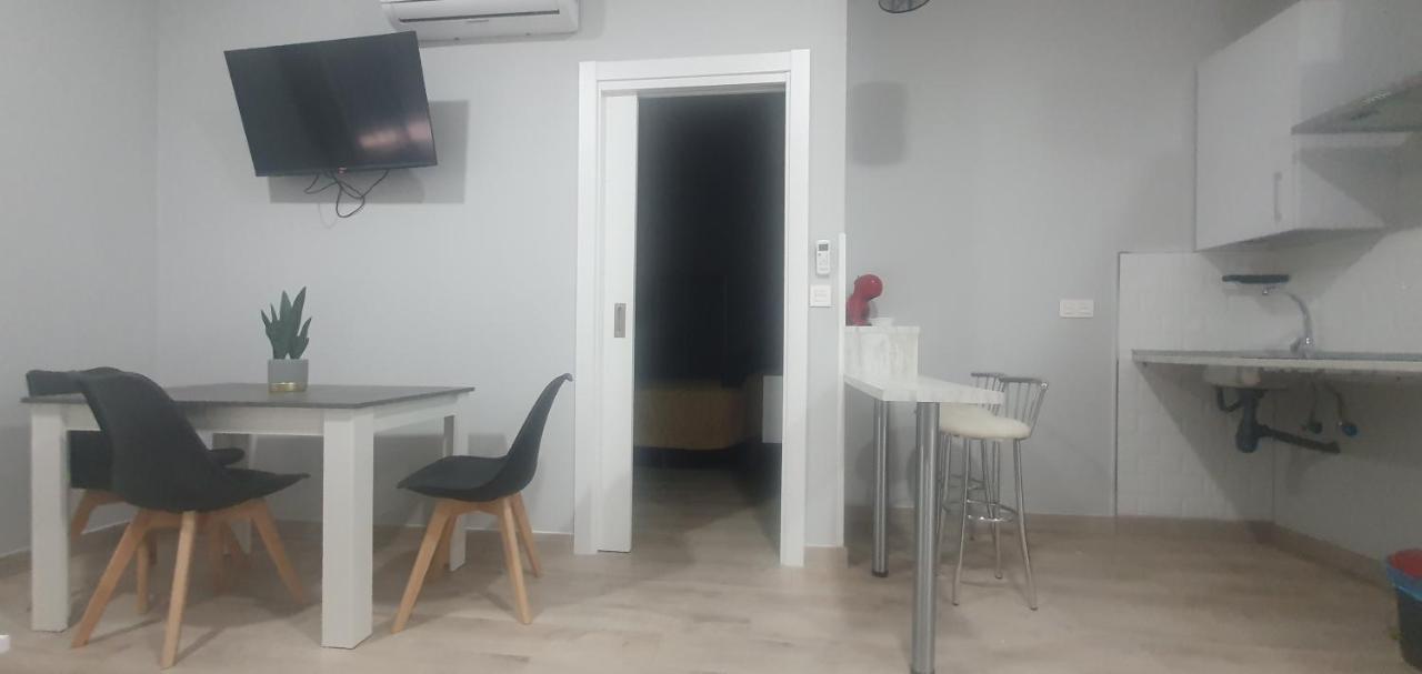 Apartamentos Las Trece Llaves Jacuzzi Bajo Reserva Mérida Eksteriør billede